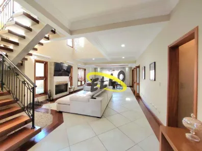 Casa de Condomínio com 4 Quartos para alugar, 307m² no Golf Gardens, Carapicuíba