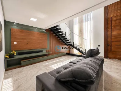 Casa de Condomínio com 4 Quartos para alugar, 280m² no Parque São Bernardo, Valparaíso de Goiás