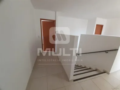 Apartamento com 2 Quartos para alugar, 45m² no Jardim Holanda, Uberlândia
