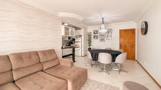 Apartamento com 2 Quartos à venda, 68m² no Barreiros, São José