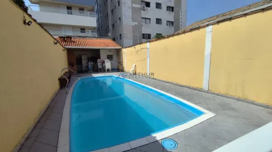 Sobrado com 4 Quartos à venda, 300m² no Guilhermina, Praia Grande