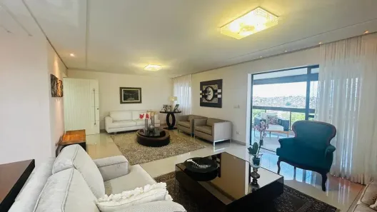 Apartamento com 4 Quartos à venda, 307m² no Casa Forte, Recife