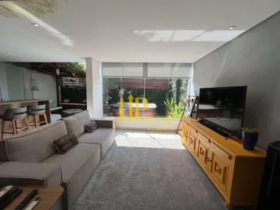 Casa de Condomínio com 3 Quartos à venda, 200m² no Tamboré, Santana de Parnaíba