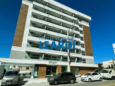 Apartamento com 2 Quartos à venda, 66m² no Canto, Florianópolis