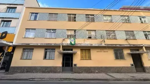 Apartamento com 2 Quartos para alugar, 74m² no Centro, Juiz de Fora