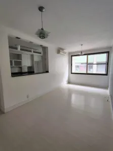 Apartamento com 2 Quartos para alugar, 60m² no Teresópolis, Porto Alegre