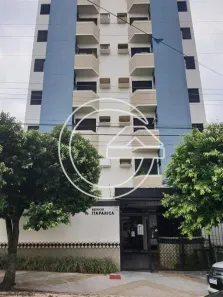 Apartamento com 3 Quartos para alugar, 10m² no Centro, Marília
