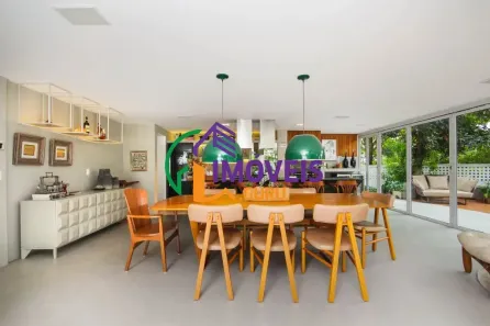 Sobrado com 4 Quartos à venda, 579m² no Vila Madalena, São Paulo