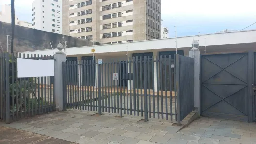 Imóvel Comercial com 4 Quartos para alugar, 550m² no Centro, São José do Rio Preto