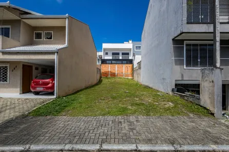 Lote/Terreno à venda, 128m² no Pinheirinho, Curitiba