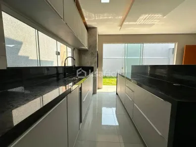 Casa com 3 Quartos à venda, 131m² no Parque dos Novos Estados, Campo Grande