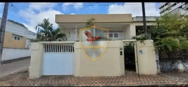 Casa com 6 Quartos à venda, 236m² no Barro Vermelho, Natal