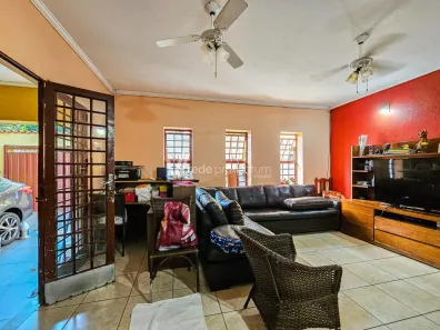 Sobrado com 4 Quartos à venda, 224m² no Jardim Paranapanema, Campinas