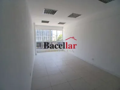 Sala Comercial para alugar, 25m² no Centro, Rio de Janeiro