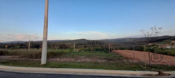 Lote/Terreno à venda, 161m² no Vila Santo Antônio, Votorantim