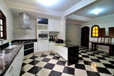 Sobrado com 3 Quartos à venda, 284m² no Parque Erasmo Assunção, Santo André