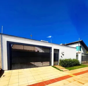 Casa com 2 Quartos à venda, 165m² no Vila Carlota, Campo Grande