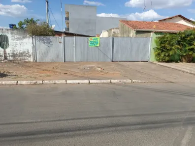 Lote/Terreno com 1 Quarto à venda, 350m² no Taguatinga Norte, Brasília