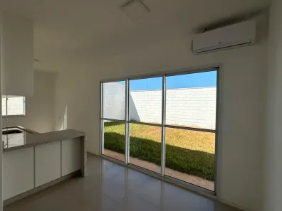 Casa de Condomínio com 2 Quartos para alugar, 80m² no Jardins Bellagio, Aparecida de Goiânia