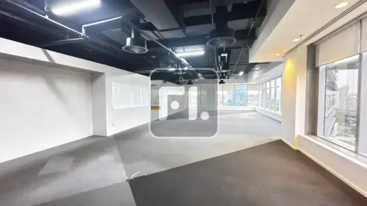 Sala Comercial para alugar, 4875m² no Vila Cordeiro, São Paulo