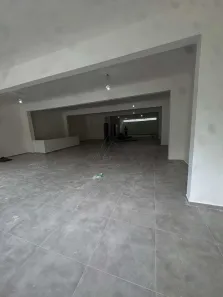 Ponto Comercial para alugar, 210m² no Vila Andrade, São Paulo