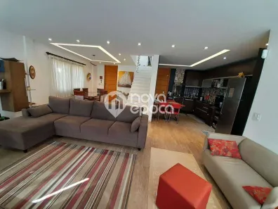 Casa com 3 Quartos à venda, 280m² no Grajaú, Rio de Janeiro
