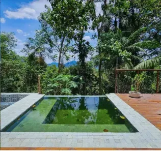 com 4 Quartos para alugar, 2000m² no Corcovado, Ubatuba