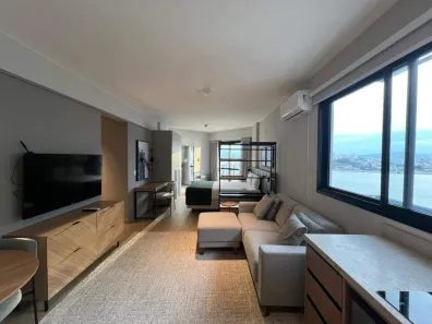 Apartamento com 1 Quarto para alugar, 42m² no Centro, Florianópolis
