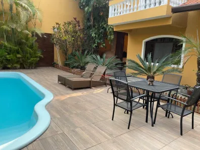 Sobrado com 4 Quartos à venda, 600m² no Jardim Sertãozinho, São Paulo