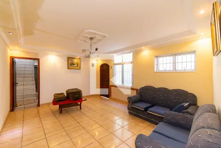 Casa com 6 Quartos à venda, 196m² no Jardim das Rosas (Zona Leste), São Paulo