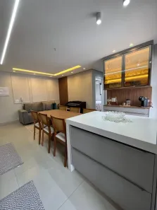 Apartamento com 2 Quartos à venda, 53m² no Jardim Alvorada, Maringá
