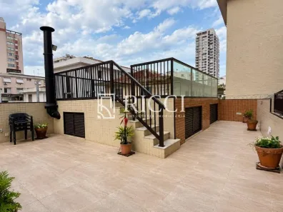 Casa com 3 Quartos à venda, 238m² no Embaré, Santos