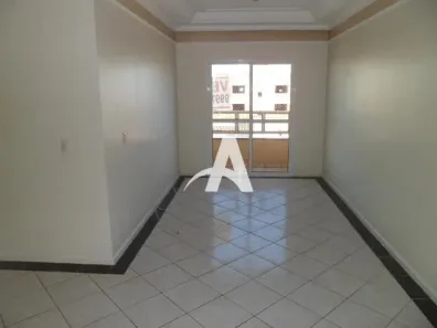 Apartamento com 3 Quartos para alugar, 79m² no Santa Mônica, Uberlândia