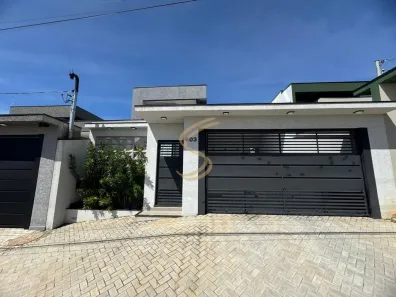 Casa com 3 Quartos à venda, 205m² no Jardim América, Bragança Paulista