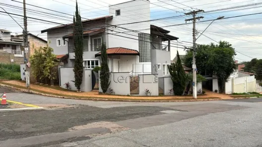 Sobrado com 5 Quartos à venda, 360m² no Mansões Santo Antônio, Campinas