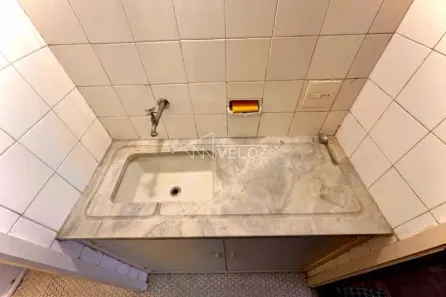 Kitnet à venda, 33m² no Centro, Rio de Janeiro
