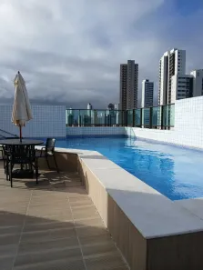 Apartamento com 2 Quartos para alugar, 55m² no Madalena, Recife