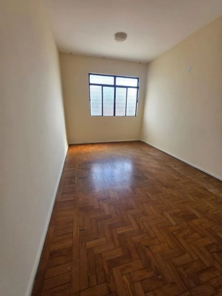 Apartamento com 2 quartos — Carlos Prates, Belo Horizonte