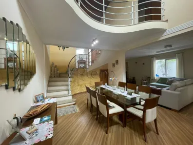 Casa de Condomínio com 4 Quartos à venda, 259m² no Vila Marieta, Campinas