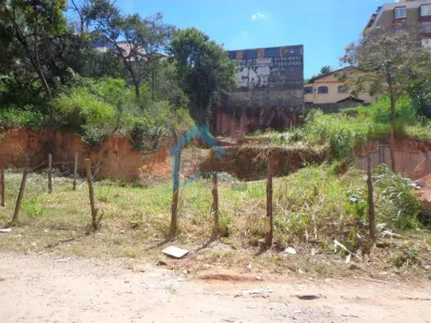 Lote/Terreno à venda, 496m² no Centro, Contagem