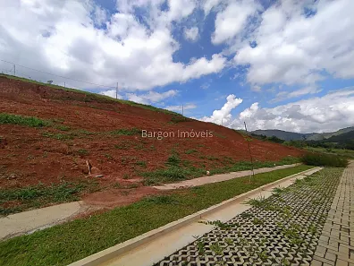 Lote/Terreno à venda, 300m² no Vina Del Mar, Juiz de Fora