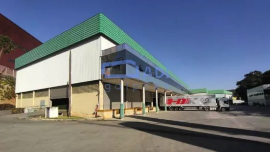 Galpão/Depósito/Armazém para alugar, 1816m² no Estância São Francisco, Itapevi