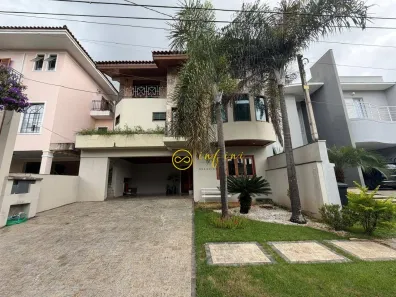 Casa de Condomínio com 3 Quartos para alugar, 250m² no Granja Olga I, Sorocaba