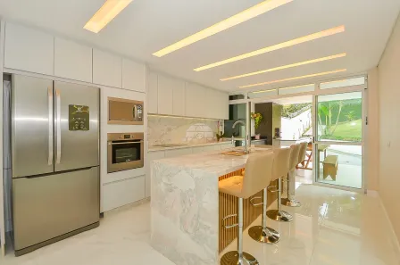 Casa com 3 Quartos à venda, 304m² no Barreirinha, Curitiba