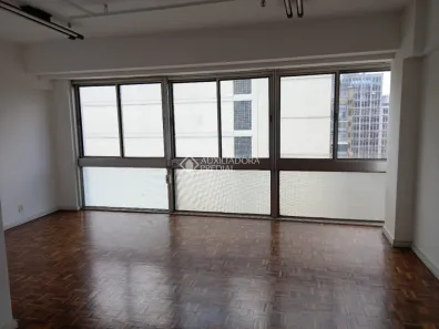 Sala Comercial à venda, 46m² no Centro Histórico, Porto Alegre