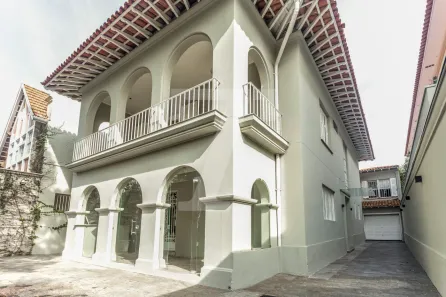 Casa com 4 Quartos para venda ou aluguel, 400m² no Jardim Paulista, São Paulo