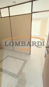 Sala Comercial à venda, 29m² no Passo da Areia, Porto Alegre