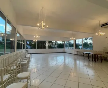 Sala Comercial para alugar, 474m² no Carvoeira, Florianópolis