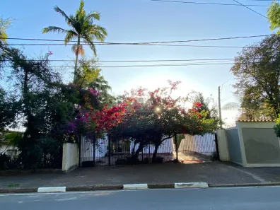 Casa com 3 Quartos à venda, 300m² no Joaquim Egídio, Campinas
