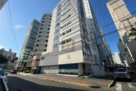 Apartamento com 3 Quartos para alugar, 84m² no Centro, Balneário Camboriú